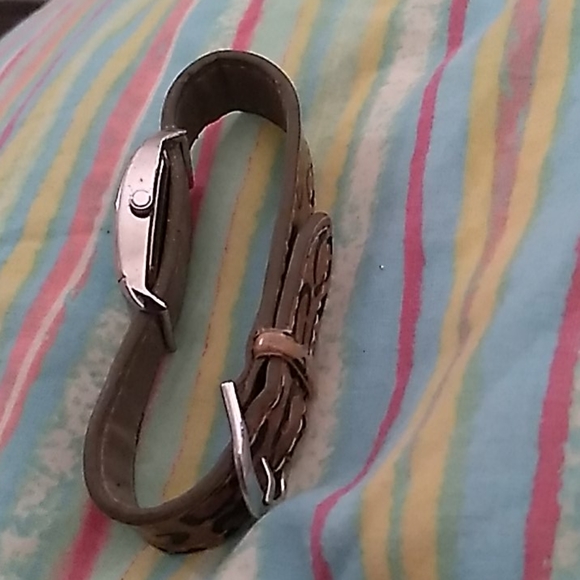 Quartz Watch - Picture 4 of 4